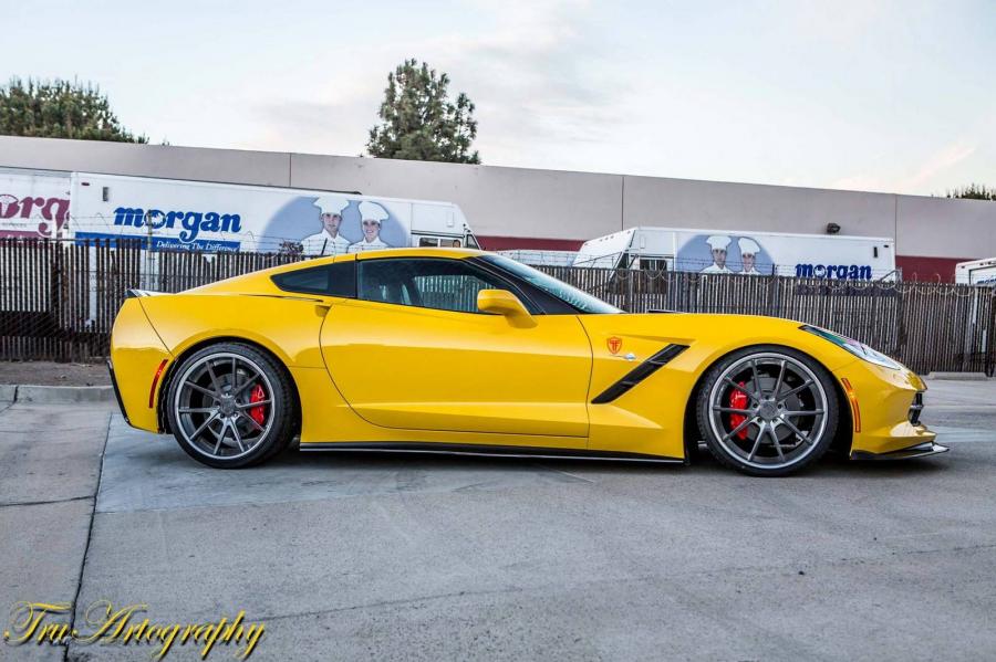  Chevrolet Corvette Stingray by TruFiber 2014 года  (фото 4 из 6)